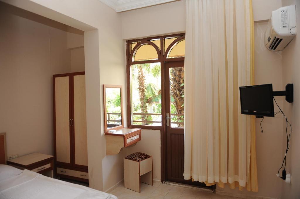Holiday World Hotel Alanya Habitación foto